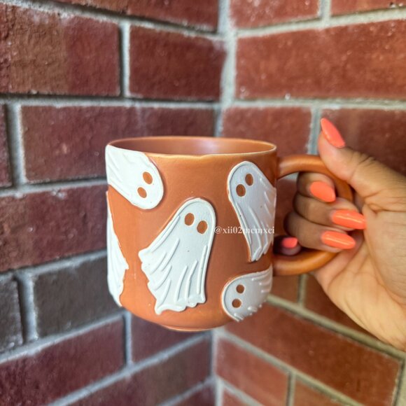 TARGET BULLSEYE PLAYGROUND HALLOWEEN CERAMIC GHOST MUG 1CT - Picture 1 of 3